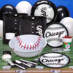  Chicago White Sox Baseball Deluxe Party Pack for 18: Toys 