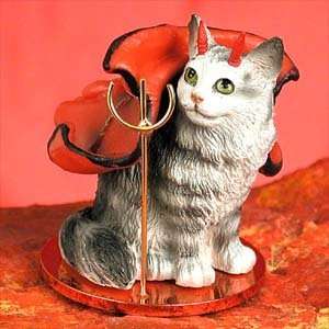    Silver Maine Coon Little Devil Cat Figurine: Home & Kitchen