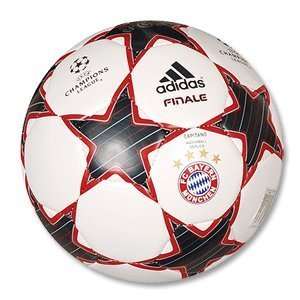  10 11 Bayern Munich Final 2010 Capitano Ball   White 