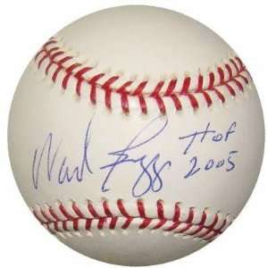 Autographed Wade Boggs Ball   HOF 05 Official   Autographed Baseballs