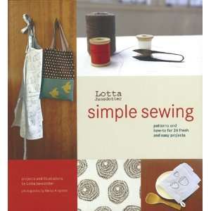  Chronicle Books Simple Sewing: Everything Else