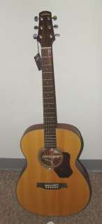 Walden Natura model 0550 Accoustic Guitar  