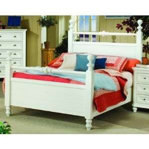   889 Series Panel Bed in White Size: Eastern King: Furniture & Decor