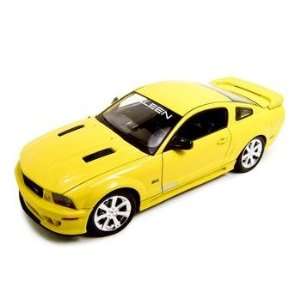  2007 Ford Mustang Saleen S281E Yellow Diecast 1:18: Toys 