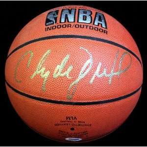  Clyde Drexler Autographed Basketball   Psa dna: Sports 