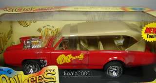 MONKEE MOBILE die cast 1:18 SCALE  