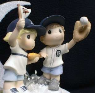 MI Detroit TIGERS Baseball FANS Wedding Cake Topper FUN  