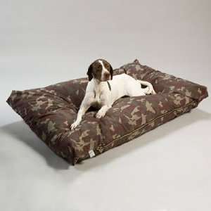  Large Camo Lounger Water Resistant Rectangular Bed   56 x 