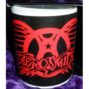  EMI   Aerosmith mug Logo Toys & Games