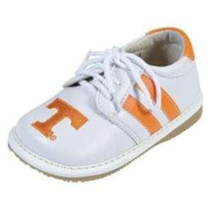   Boys Toddler Shoe Size 8   Squeak Me Shoes 42618