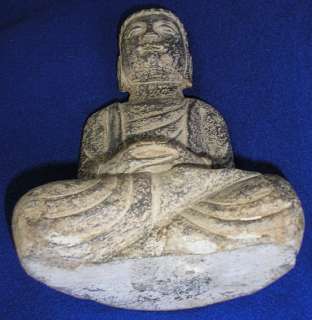 Dimensions: Dimensions, au fond : 16 cm x 8 cm. Hauteur: 25,5 cm 