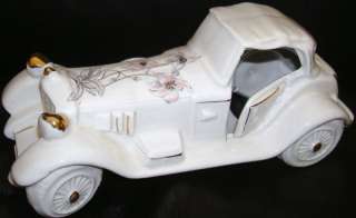 VINTAGE CAPODIMONTE CROWN N PORCELAIN SPORTS CAR AUTO  