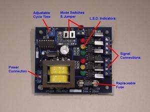 Traffic Light Signal Controller 2/4 Way   6 Output  