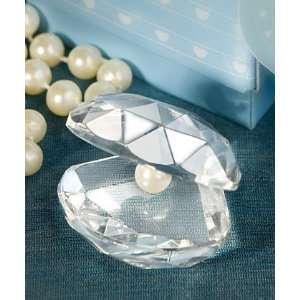 Choice Crystal Clamshell Favors:  Kitchen & Dining