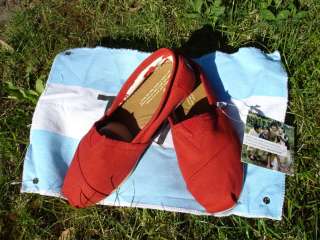 TOMS CLASSIC RED CANVAS WOMENS SHOES  