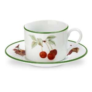   Worcester Evesham Vale Tea Cup and Saucer   Set of 4: Kitchen & Dining
