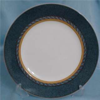 Mikasa Ultra Cream Florentine Blue DX 005 Dinner Plate Bone China 