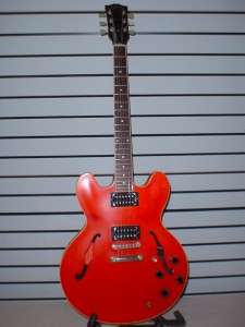 Gibson ES 333 Electric Guitar with Gator Hardshell Case  