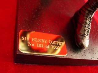 HENRY COOPER BOXING LEGEND RARE LIMITED EDITION FIGURE  