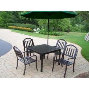   40 x 40 5pc Dining Set with Cantilever Umbrella: Patio, Lawn & Garden