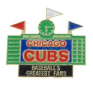  Chicago Cubs Wrigley Scoreboard Souvenir Pin: Sports 