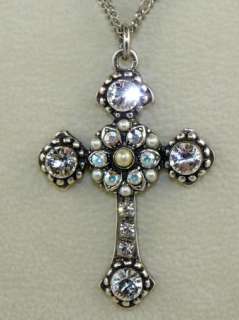Mariana Handmade Swarovski Cross Necklace NWT  