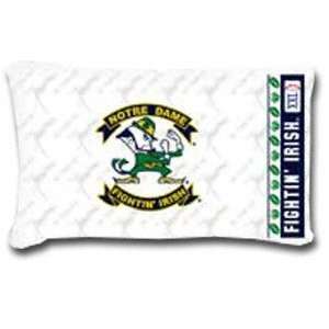   : Notre Dame Fighting Irish Pillowcase   Standard: Sports & Outdoors