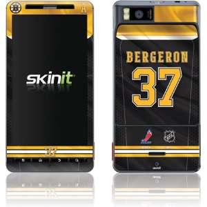  Skinit P. Bergeron   Boston Bruins #37 Vinyl Skin for 
