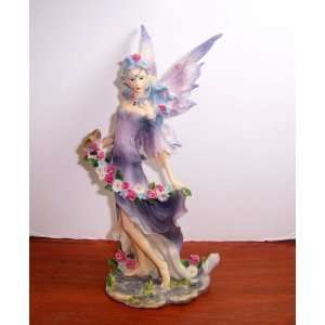   Angel with Flowers Butterfly Statue Figurine    10