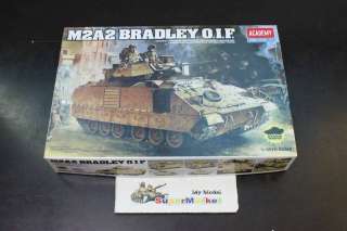 Academy 1/35 13205 M2A2 Bradley OIF / Iraq  
