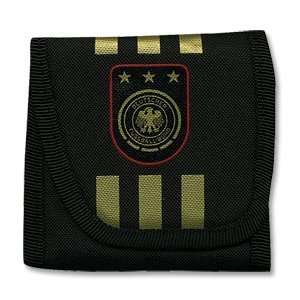  10 11 Germany Wallet   Black/Gold: Sports & Outdoors