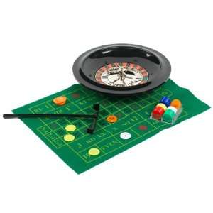  Plastic 10 diameter wheel & felt, rake and chips Toys & Games