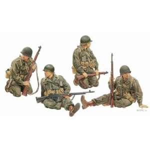   Army Tank Riders 1944 45 (Gen 2) Military Figures Model Kit: Toys