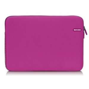   Sleeve Plus for 17 MacBook Pro   Magenta (Pink) Computers