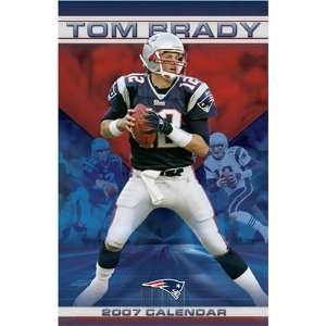  Tom Brady 2007 Large Wall Calendar: Home & Kitchen