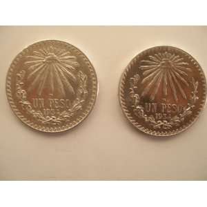  1934 Cap and Rays Un Peso Ley 0.720 (Two) Silver Coins 
