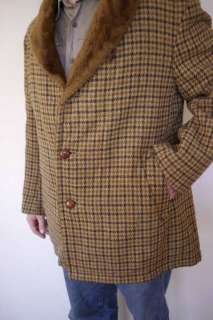 Vintage 1970s CRESCO Houndstooth WOOL Faux Fur Lined MENS Car OVER 