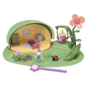  Little Kingdom, Ben & Holly Gastons Cave Playset Toys 
