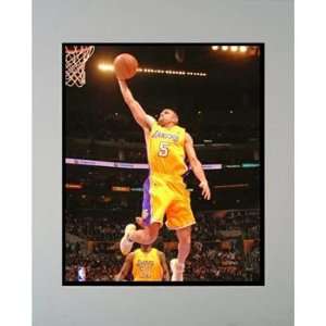  Jordan Farmar Lakers Photograph in an 11 x 14 Matted 