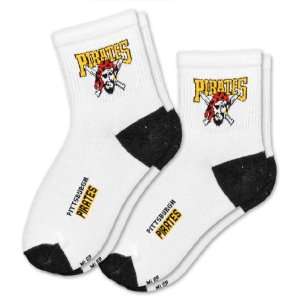MLB Pittsburgh Pirates Kids Youth Socks (2 Pack)  Sports 
