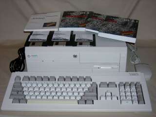 Commodore Amiga 4000 A4000 Desktop Computer Excellent Condition 