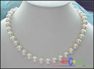 17 11MM WHITE ROUND FRESHWATER CULTURED PEARL NECKLACE  