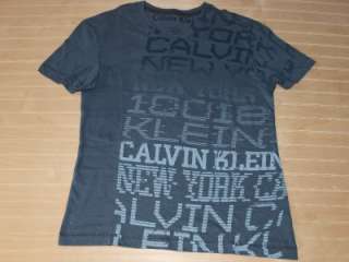 CALVIN KLEIN Digital Ombre Logo V neck T Shirt Gray NWOT  