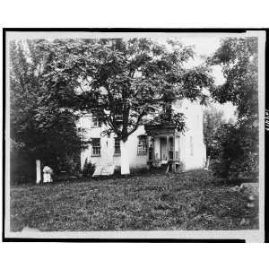 Miller house,with family on porch,Hagerstown Pike,Antietam,Maryland 