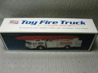 1990 WILCO GASOLINE FIRE TRUCK TOY BANK HESS 1 of 15000  