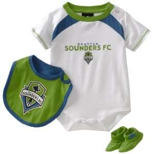 MLS Seattle Sounders FC Bib & Bootie Set, Infant  Sports 