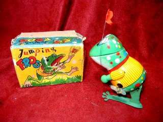 VINTAGE TIN LITHO WINDUP TOY JUMPING FROG IN BOX JAPAN  