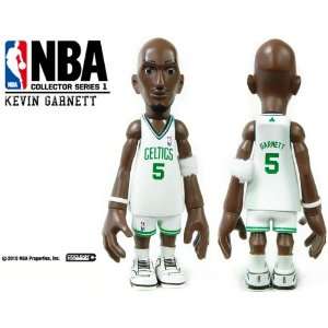   NBA 4 Inch Action Figure Kevin Garnett White Uniform Toys & Games
