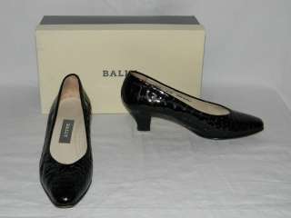 BALLY – Black Crocodile, Patent Leather Kitten Heels  