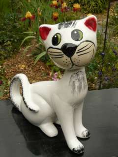 Gartendeko Katze Keramik Gartendekoration sitzt weis  